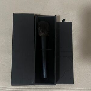 Surratt Artistique Face Brush